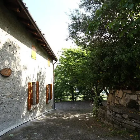 Ferienhaus Cozzena Maslianico
