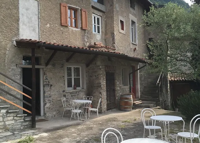 בית נופש Cozzena Maslianico