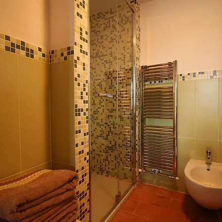 Feriehus Cozzena Maslianico