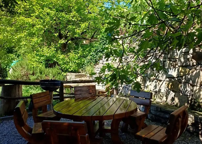 Cozzena Casa de Férias *