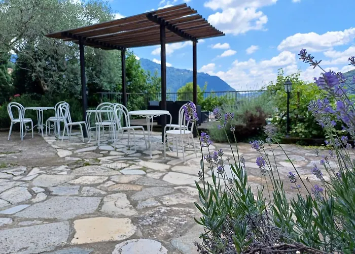 Cozzena Casa de Férias